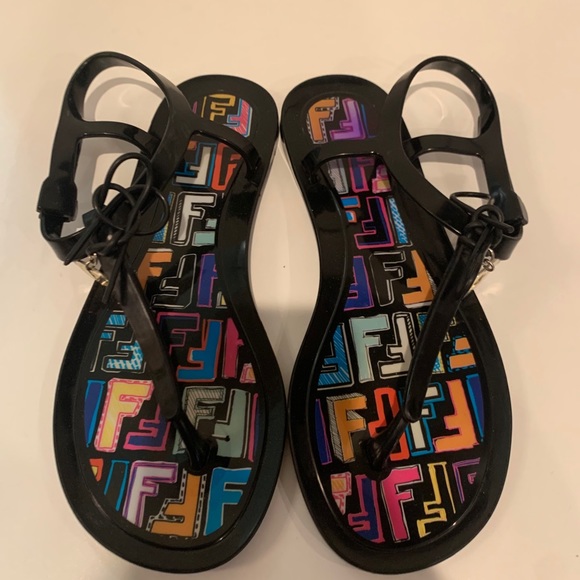 FENDI Jelly Sandal - plastic, pool sandal slide - Picture 9 of 10
